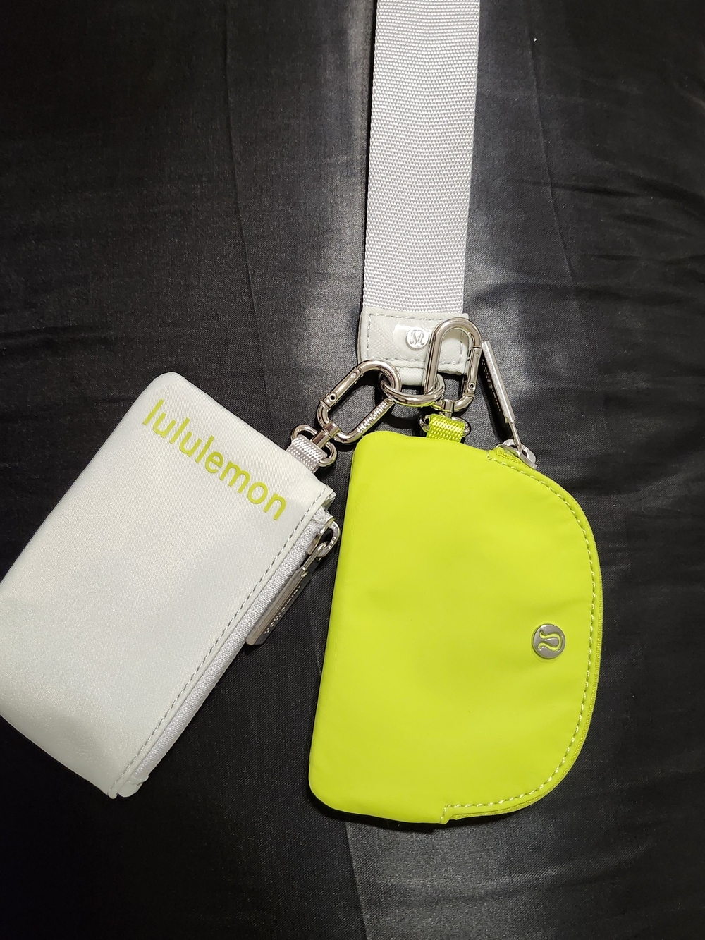 lululemon athletica White & Neon Yellow Key/Card Holder Set